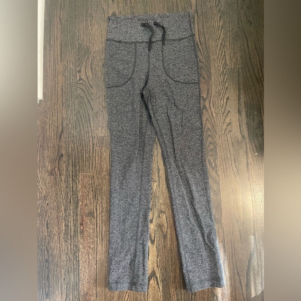 Lulu lemon pants